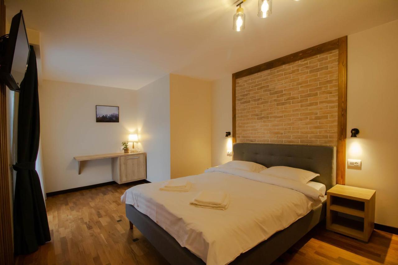 Hotel Berghaus Bucovina Câmpulung Moldovenesc Esterno foto
