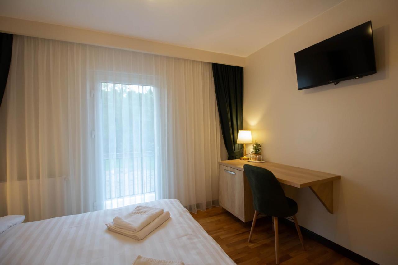 Hotel Berghaus Bucovina Câmpulung Moldovenesc Esterno foto