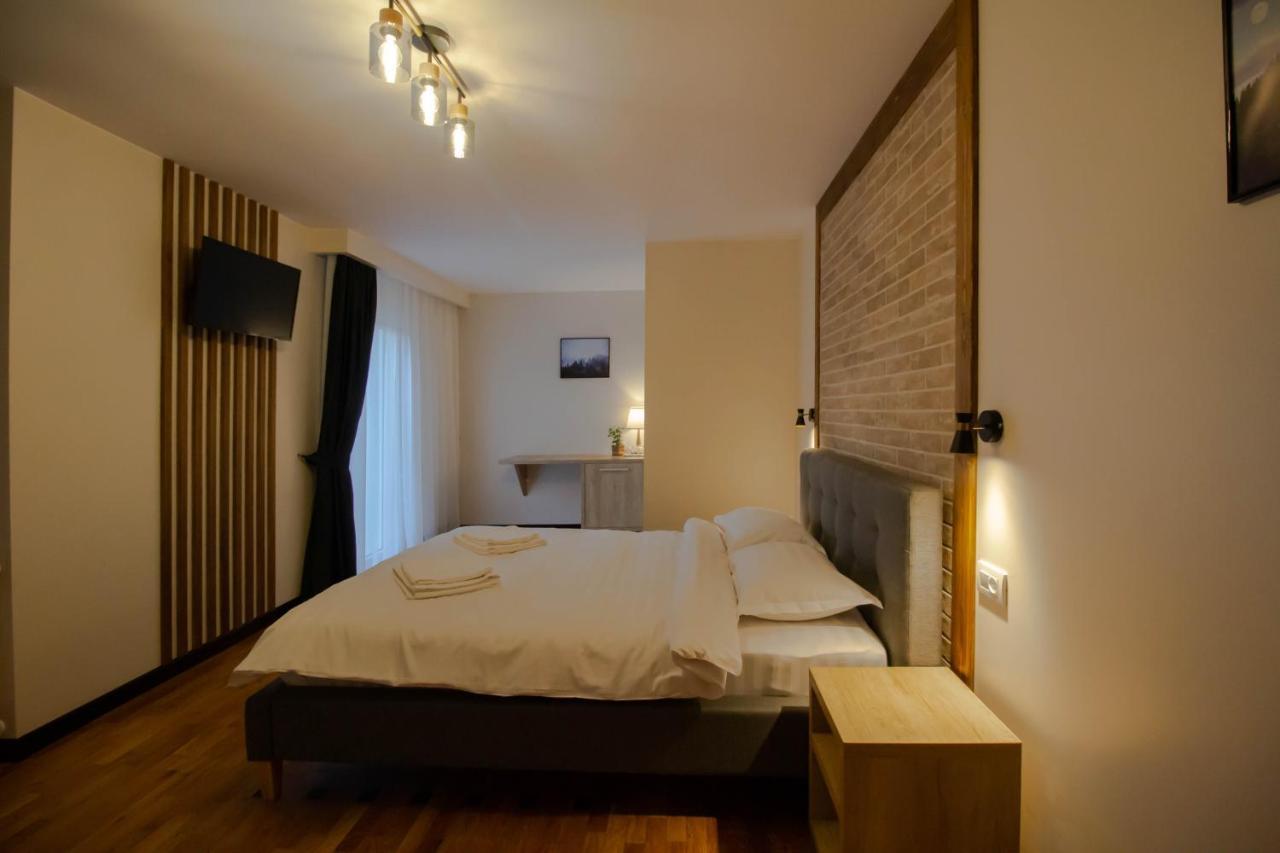 Hotel Berghaus Bucovina Câmpulung Moldovenesc Esterno foto