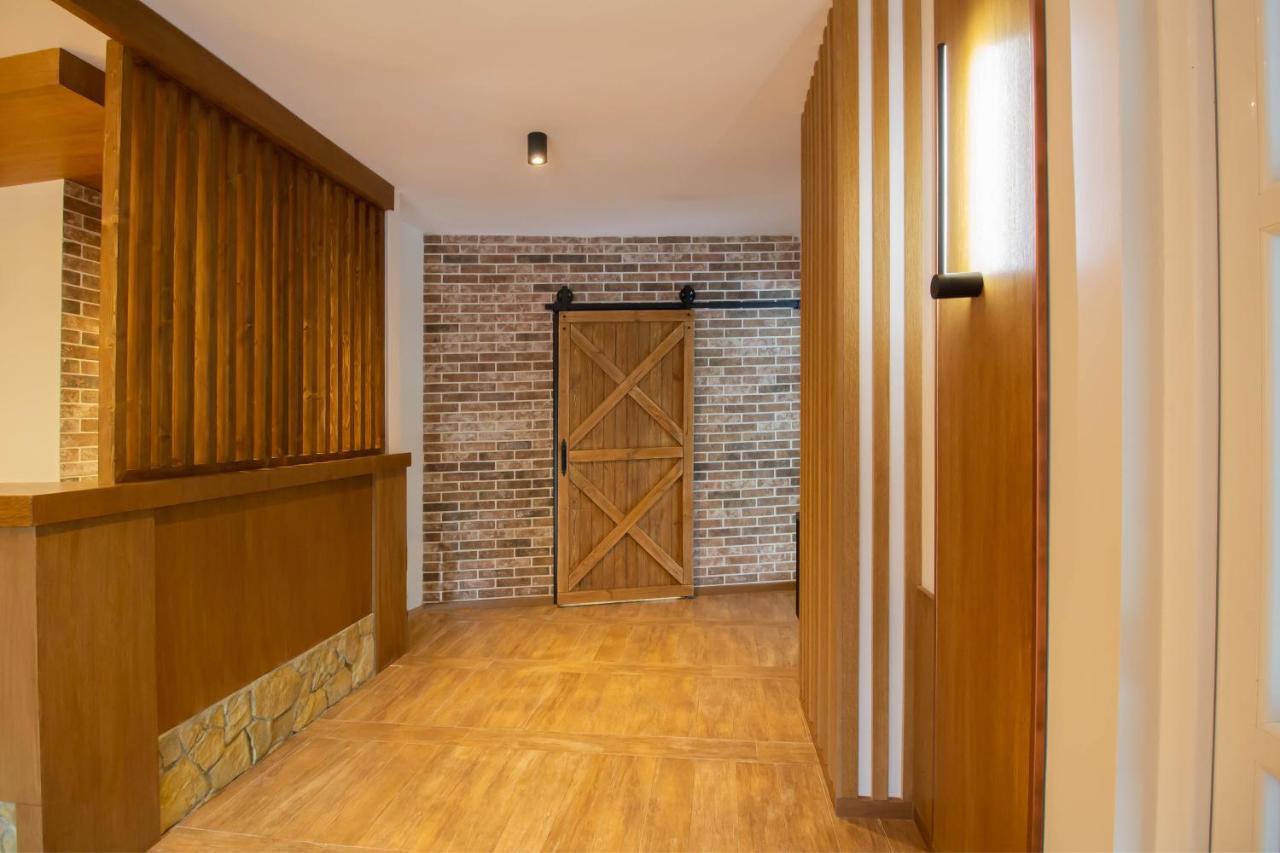 Hotel Berghaus Bucovina Câmpulung Moldovenesc Esterno foto