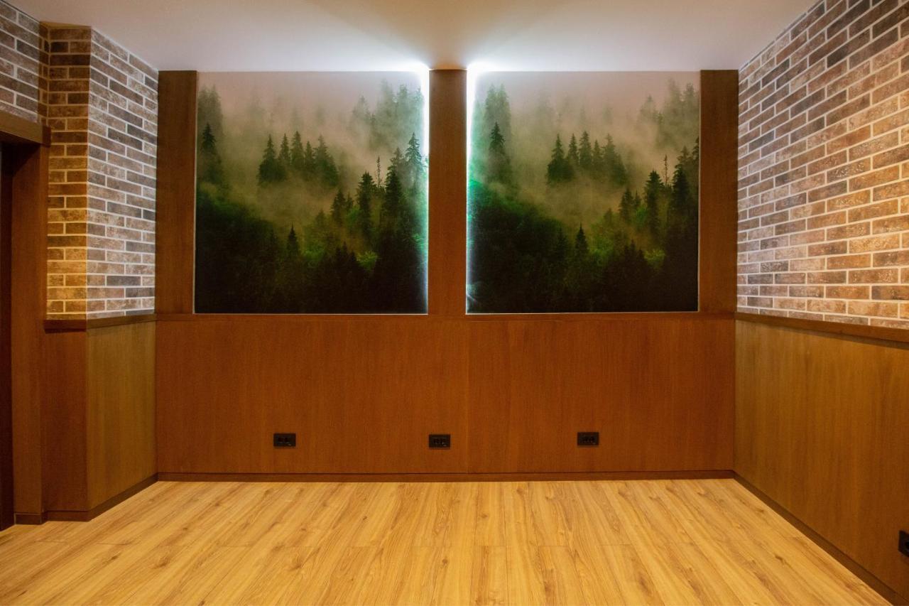 Hotel Berghaus Bucovina Câmpulung Moldovenesc Esterno foto